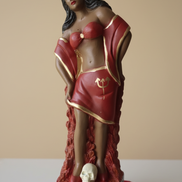 Maria Padilha – Vista Lateral, Fundo Bege